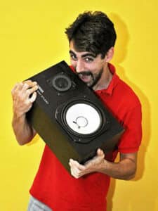 Simone – Sound Designer BeeMedia